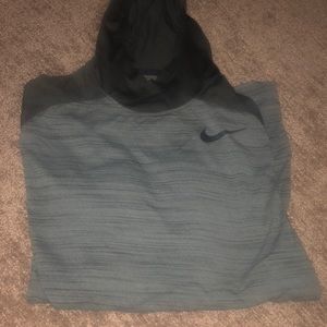 Nike hoodie. Dri fit.